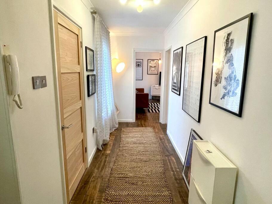 Gorgeous 2 Bedroom Apartment Edge Of Cabot Circus بريستول المظهر الخارجي الصورة